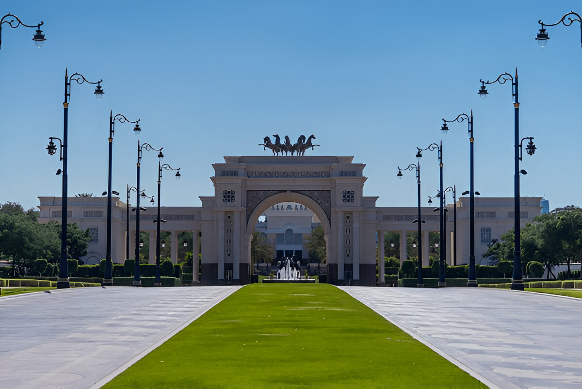 Dubai City Tour By sharing Bus