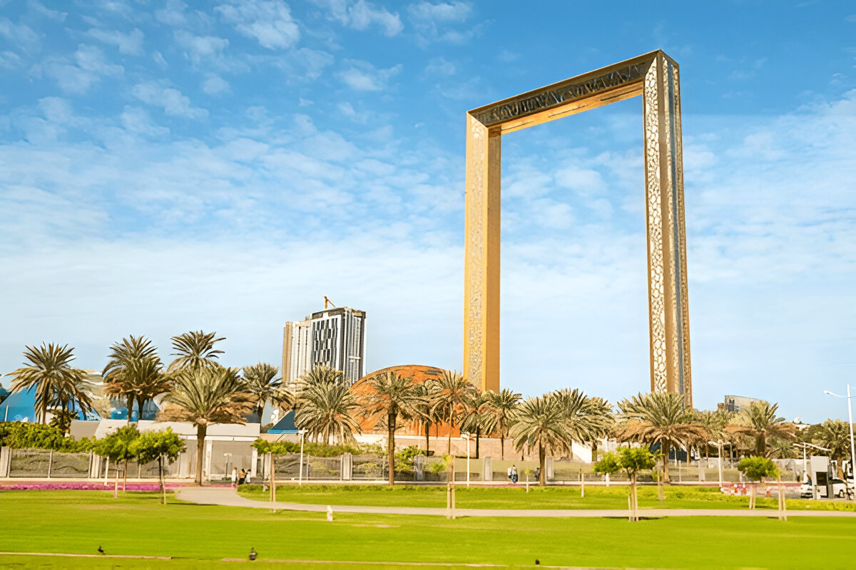 Dubai City Tour By sharing Bus